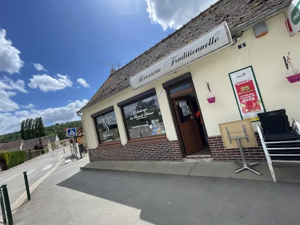 Hakim Hayashi_Auberge du Cheval blanc/ bar tabac PMU FDJ_Hondouville_review