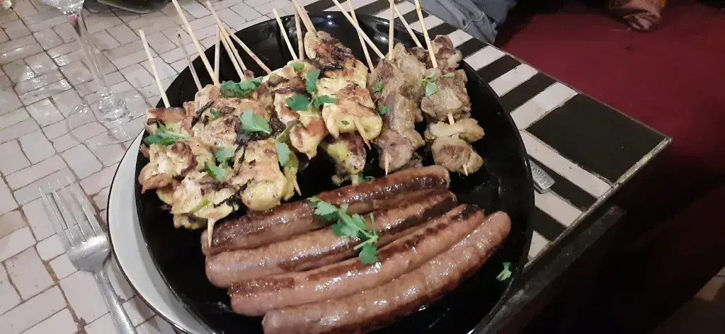 Angélique Lemennicier_La Casbah_Acquigny_review