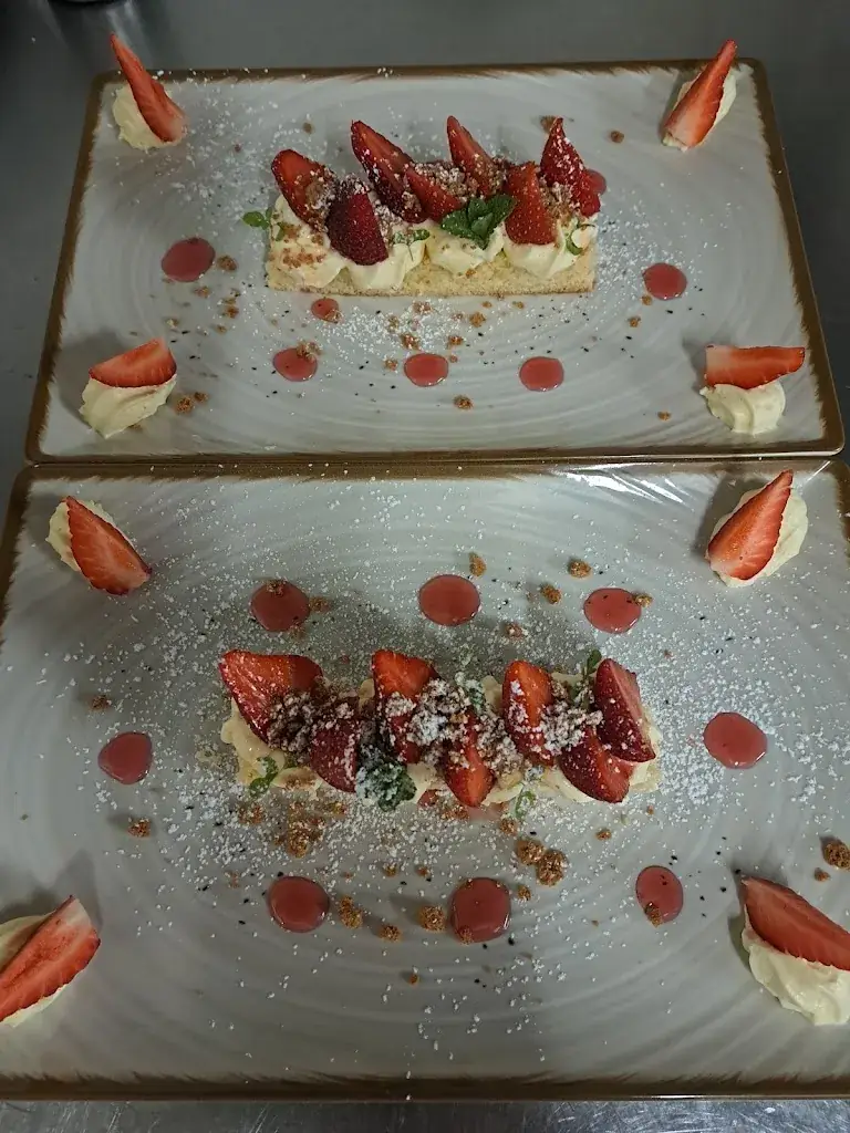 Le Vol au Vent_Chambray_slider_image_2