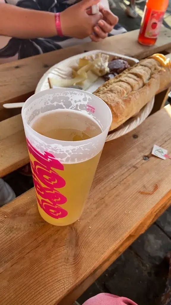 La Guinguette de Pont de l'Arche_Pont-de-l'Arche_slider_image_3