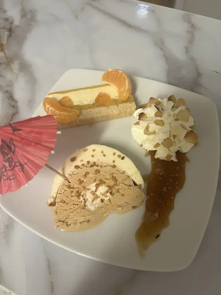 Café Le Sublim's Brasserie_Igoville_slider_image_1