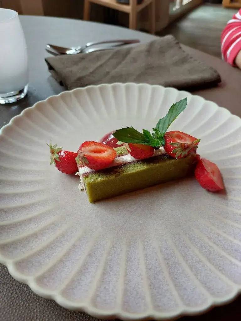 Camille_L'Eden D'Houlgate_Houlgate_review