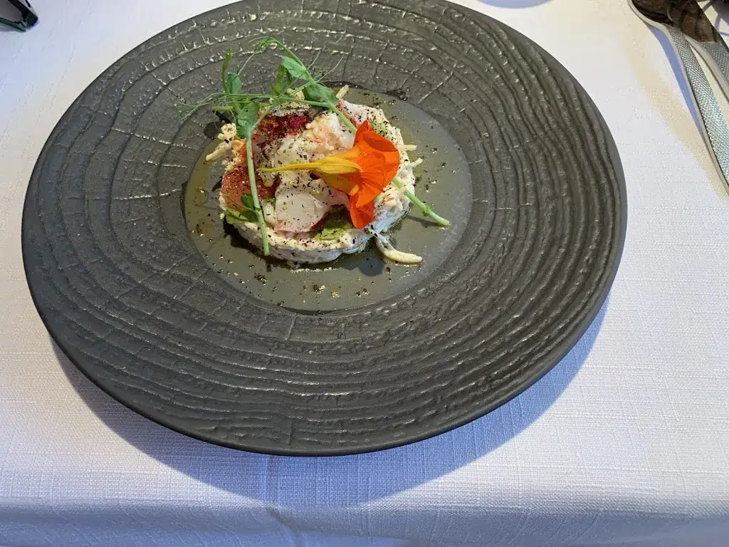 Anna Anna_L'Eden D'Houlgate_Houlgate_review