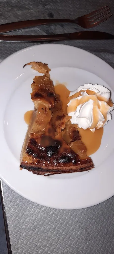 Rasha Walde_AUTHENTIC restaurant_Houlgate_review