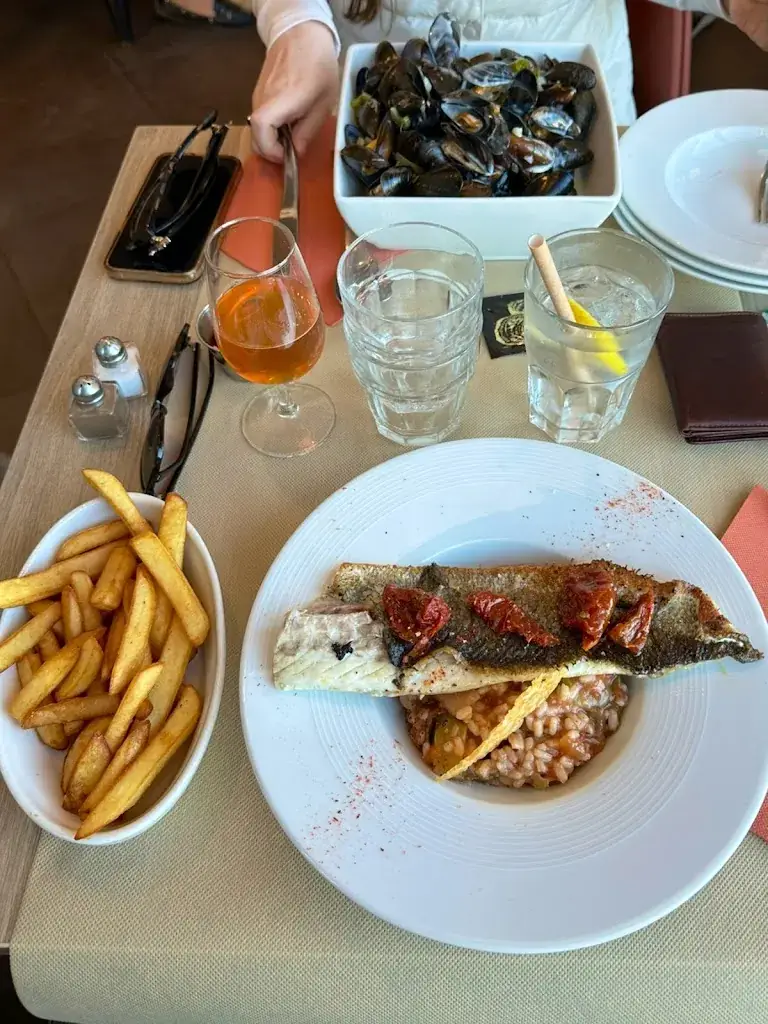 Vladislav Sanikovich_Le Royalty_Houlgate_review