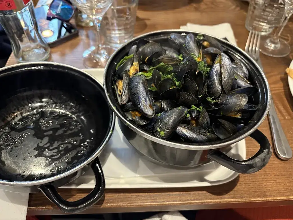 L'Arbre à Pin_Houlgate_slider_image_3