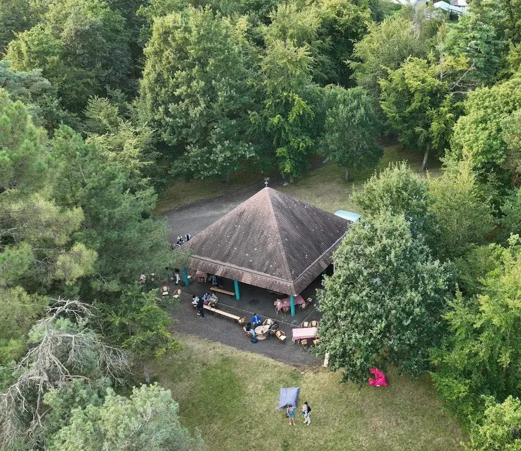 Guinguette du Petit Bois_Isigny-le-Buat_slider_image_3