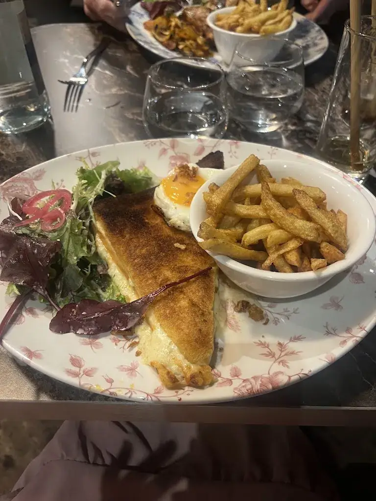 Menu_Loumane Restaurant_Ifs_imagen_6