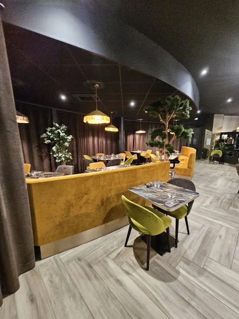 Christophe C_Loumane Restaurant_Ifs_reseña