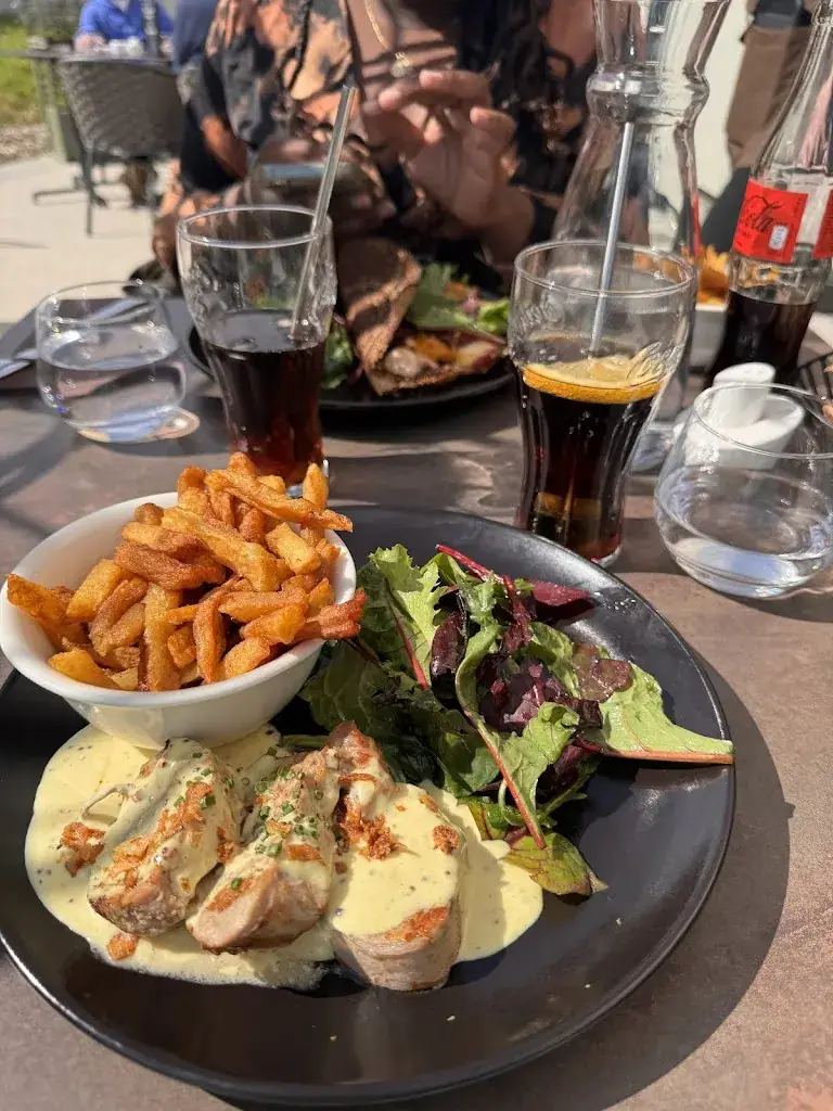 Nanda L._Loumane Restaurant_Ifs_reseña