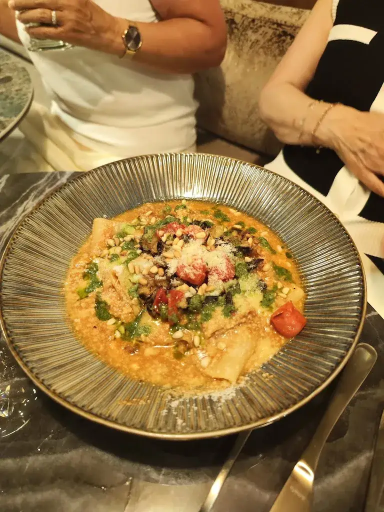 carmen henry_Musa Giorgia Ristorante_Ifs_review