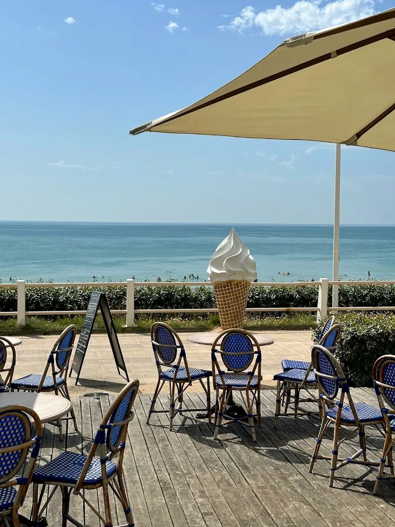 La Promenade restaurant in Jullouville
