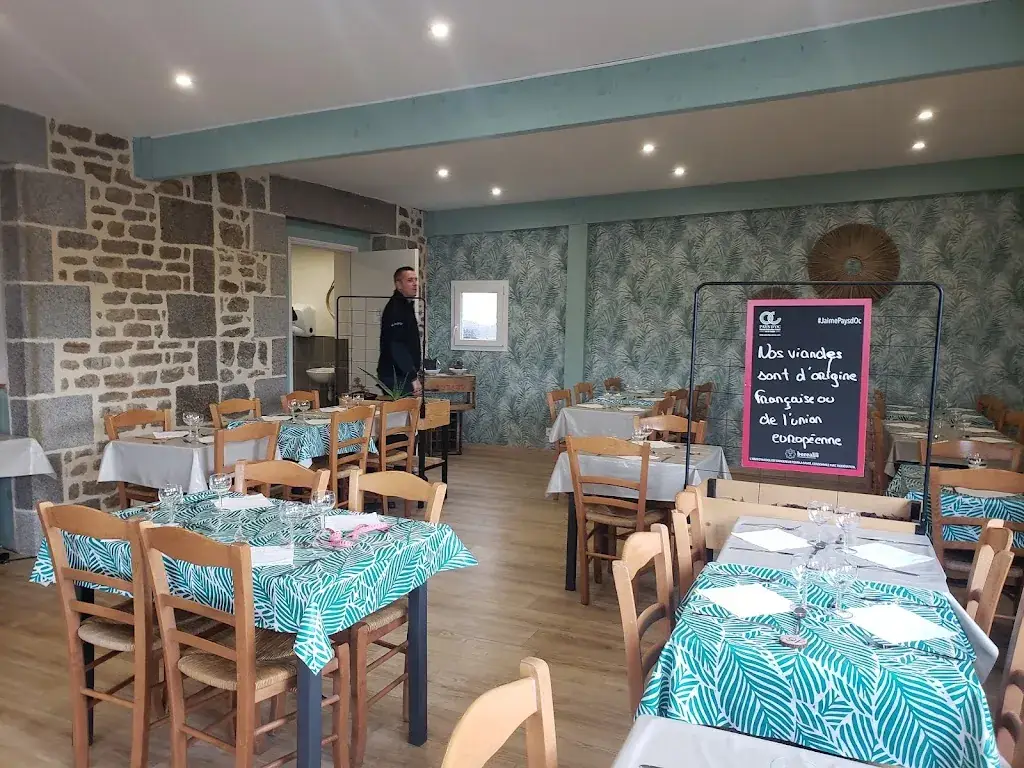 Restaurant les p'tits loups_Jullouville_slider_image_1