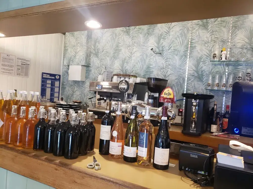 Restaurant les p'tits loups_Jullouville_slider_image_3