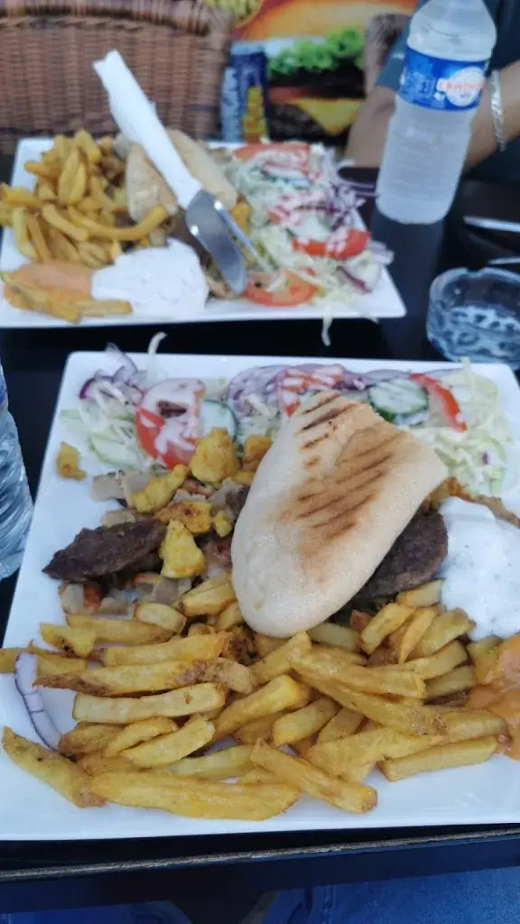 Tahir javeed vlogs_Marmara Kebab_Isigny-sur-Mer_review