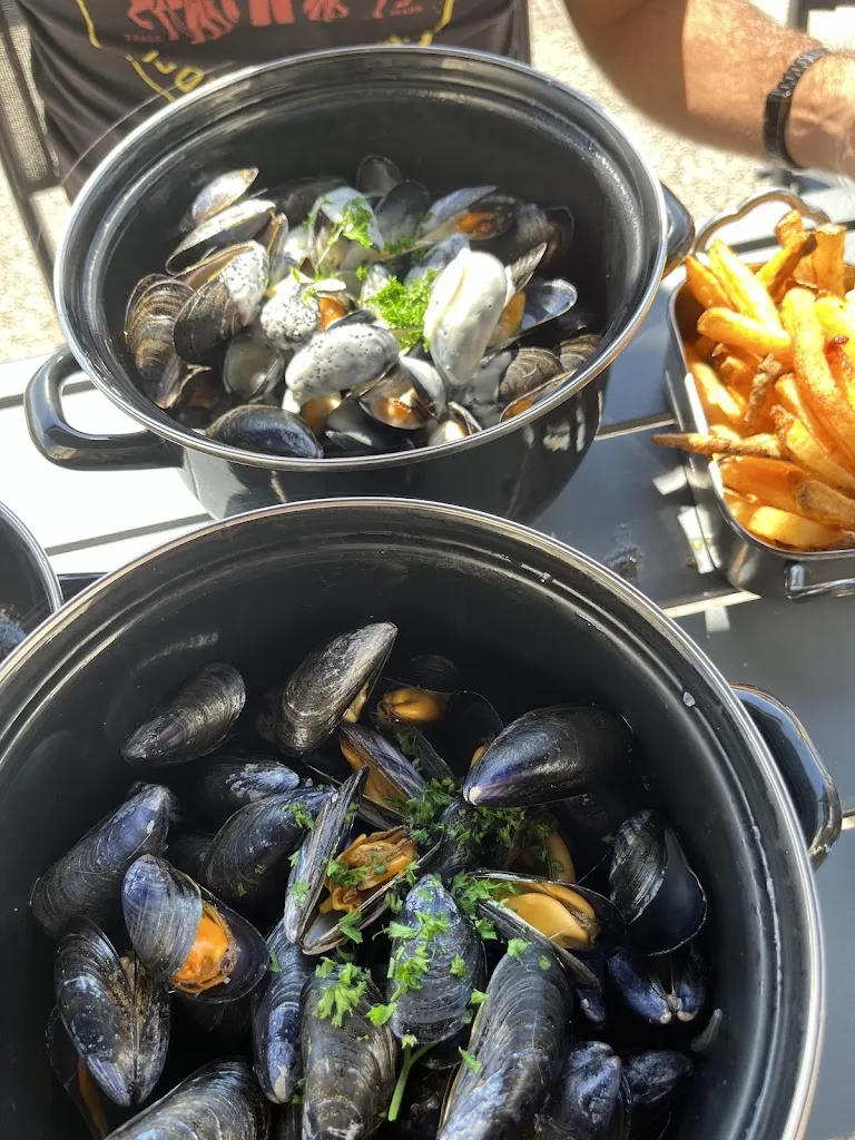 Laura Md_Au caïeu d'isigny_Isigny-sur-Mer_review