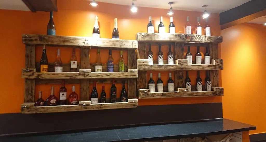 Le Piano restaurant in Ivry-la-Bataille