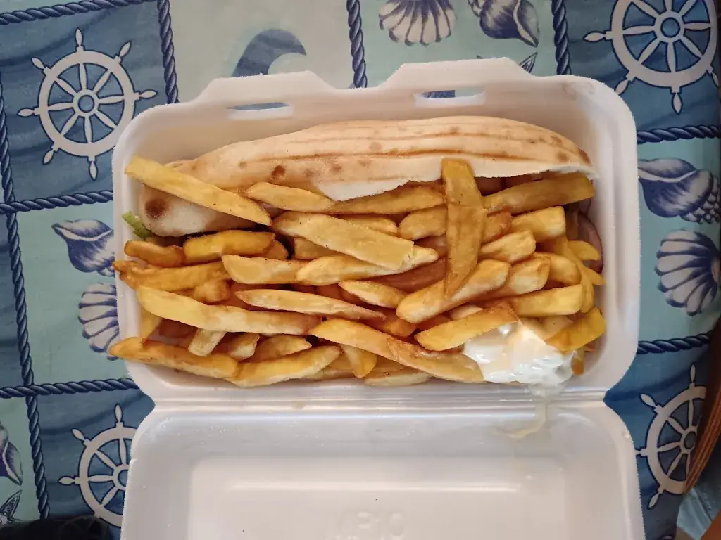 Delphine Lobet_Ivry kebab_Ivry-la-Bataille_review