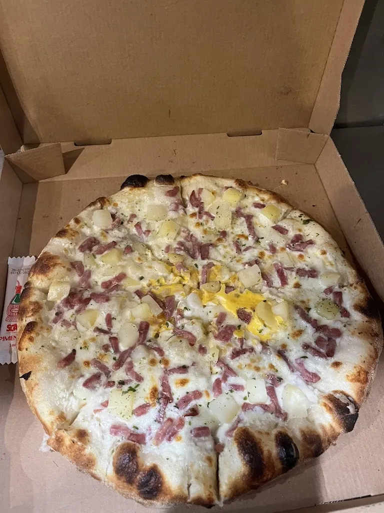 Vallée pizza_Bonneville-sur-Iton_slider_image_3