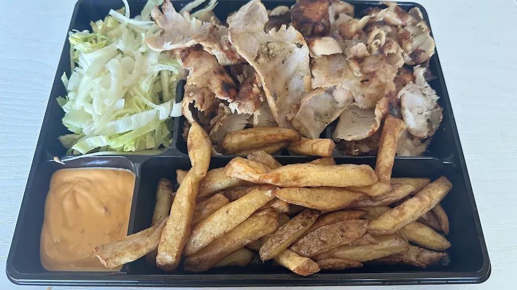 Rose grill_Bonneville-sur-Iton_slider_image_2