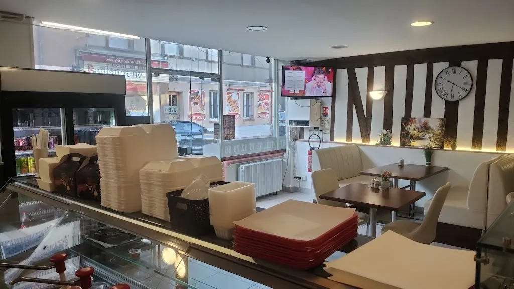 Rose grill_Bonneville-sur-Iton_slider_image_3