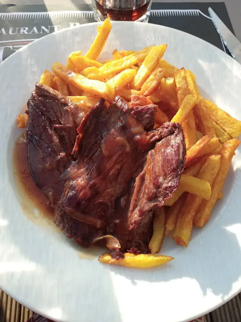 Karen Coles_Le Terminus_27950_review