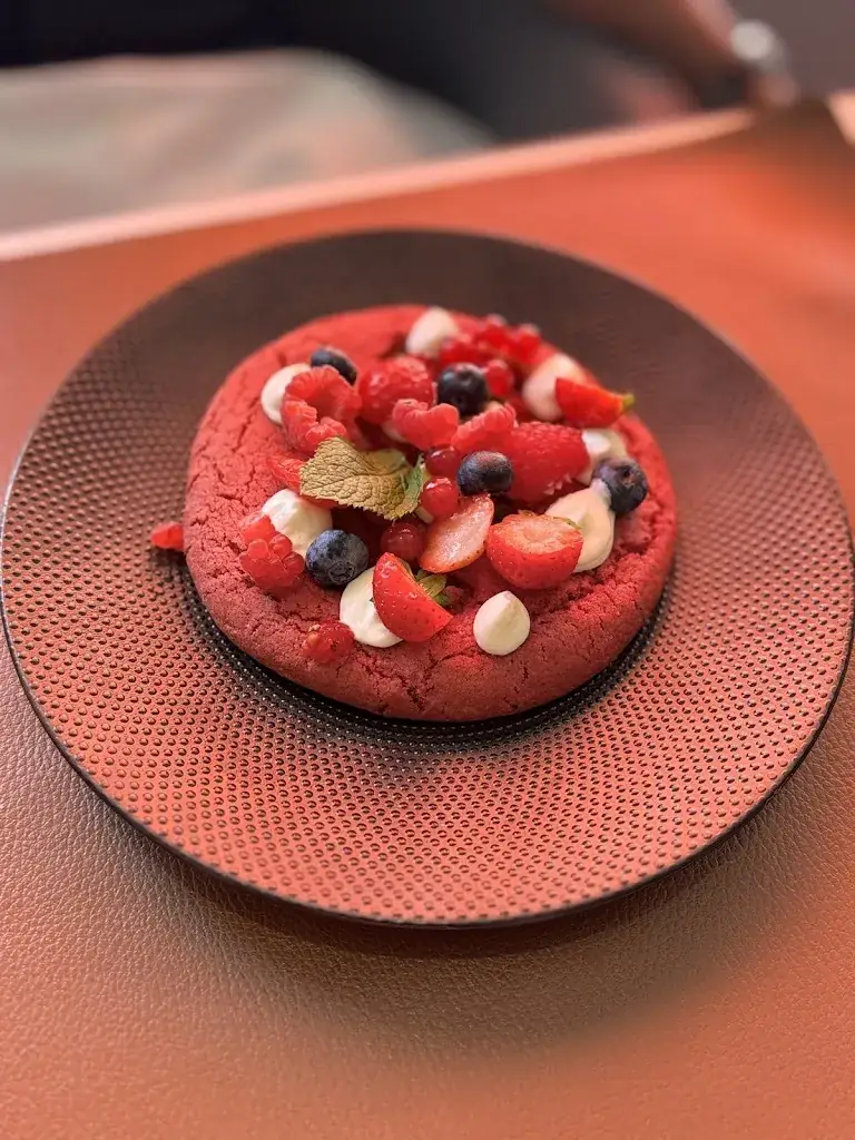 L'Estampille by Erisay_Vernon_slider_image_3