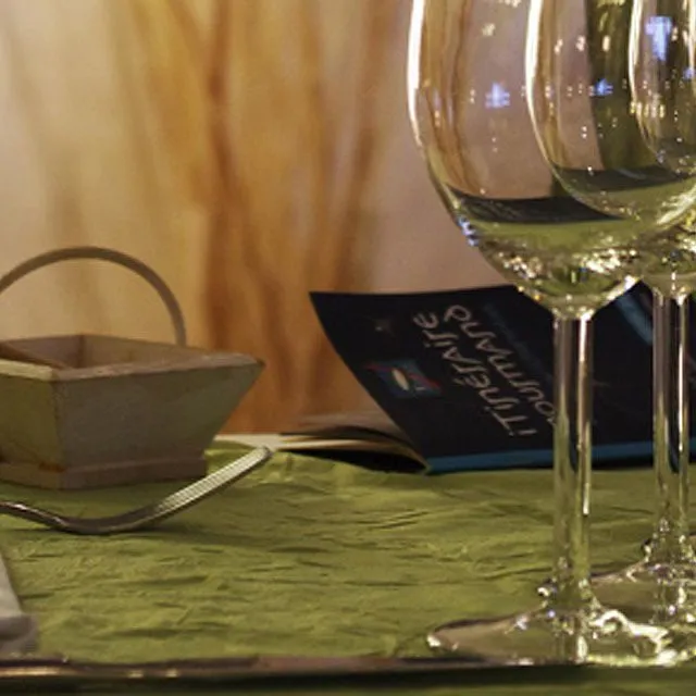 Le Commerce_Haye_slider_image_3