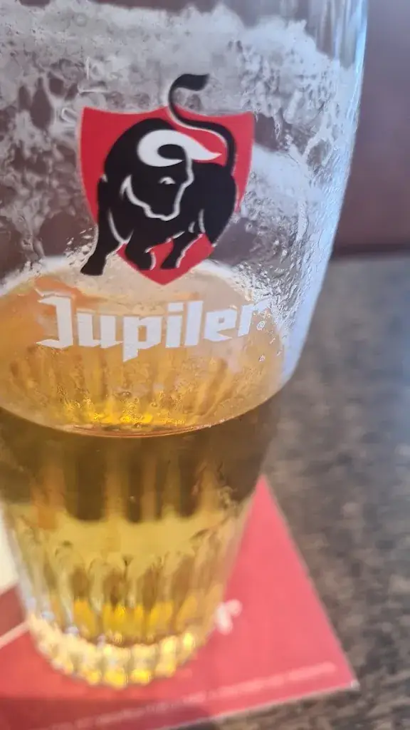 Johnny Lynch_L'équinoxe_Haye_review