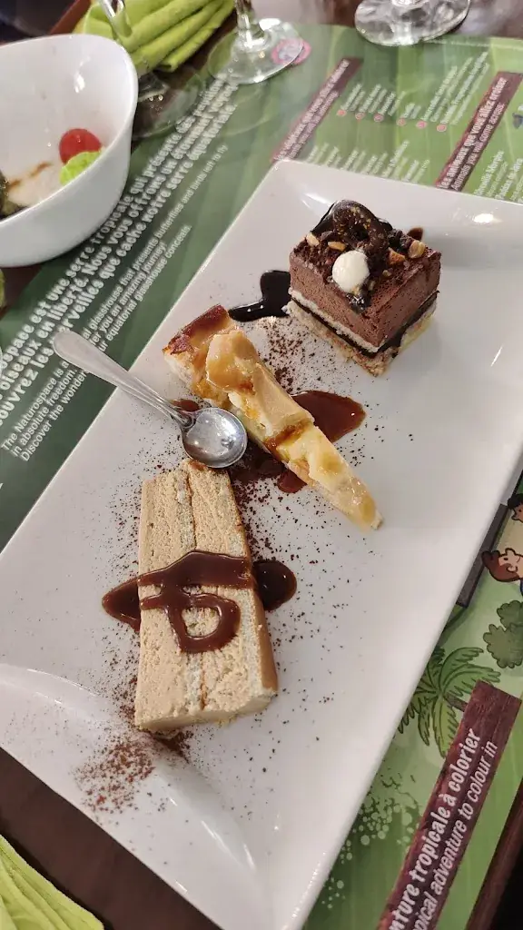 Alina Pintelie_Restaurant La Presqu'île_Arelaune-en-Seine_review