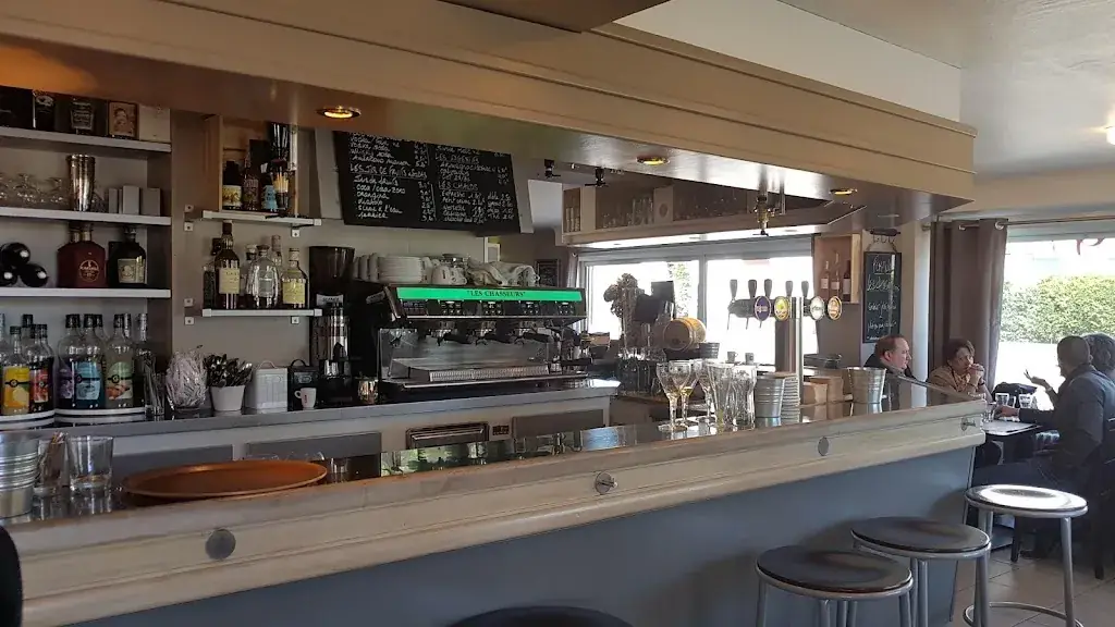 Les Chasseurs_Vaupalière_slider_image_3