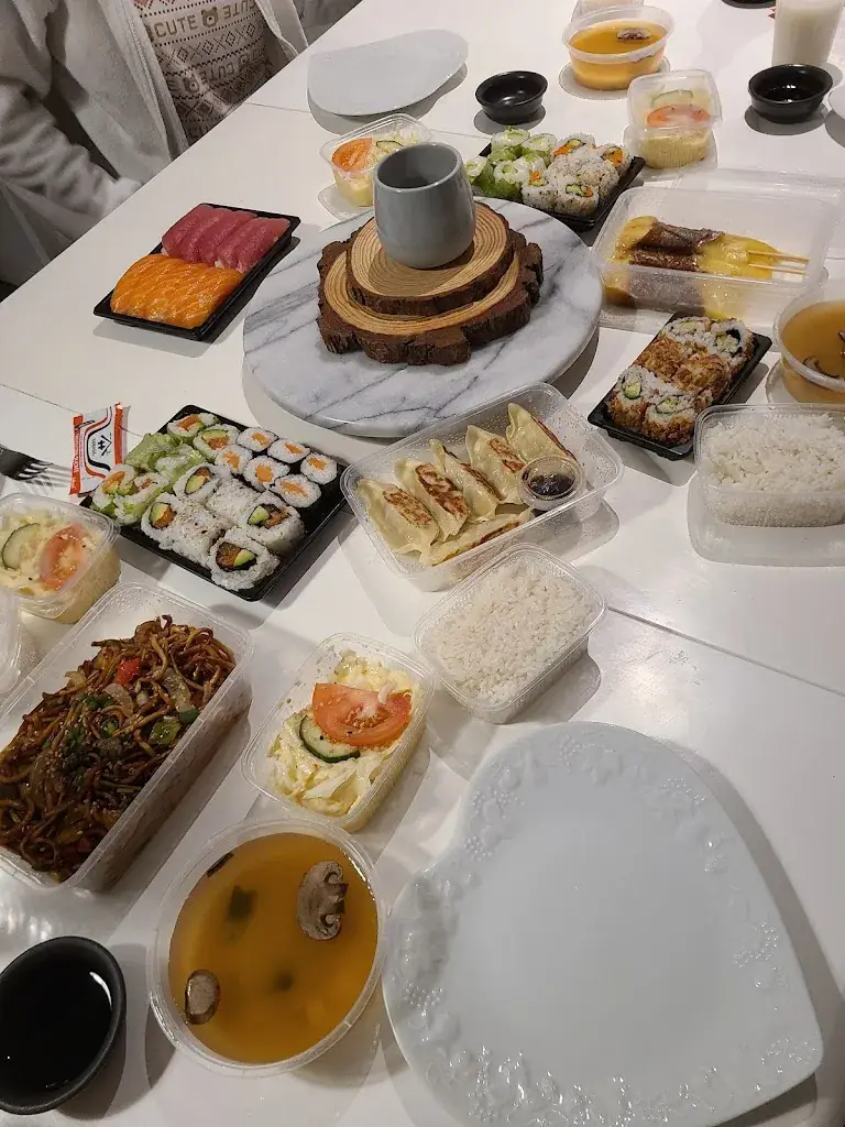 Julie Carlier_Asuka sushi _Bosroumois_review