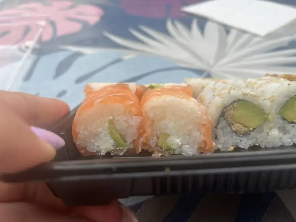 Asuka sushi _Bosroumois_slider_image_3