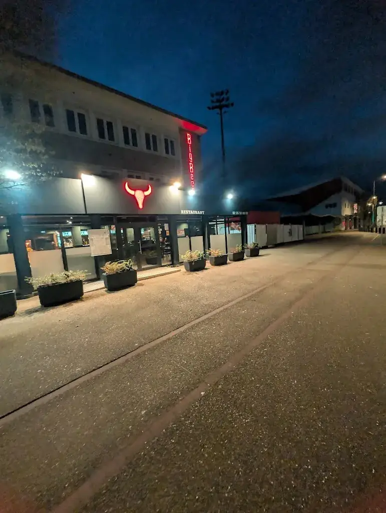 Jen van de Venne_BIG BEEF ROUEN_Grand-Quevilly_review