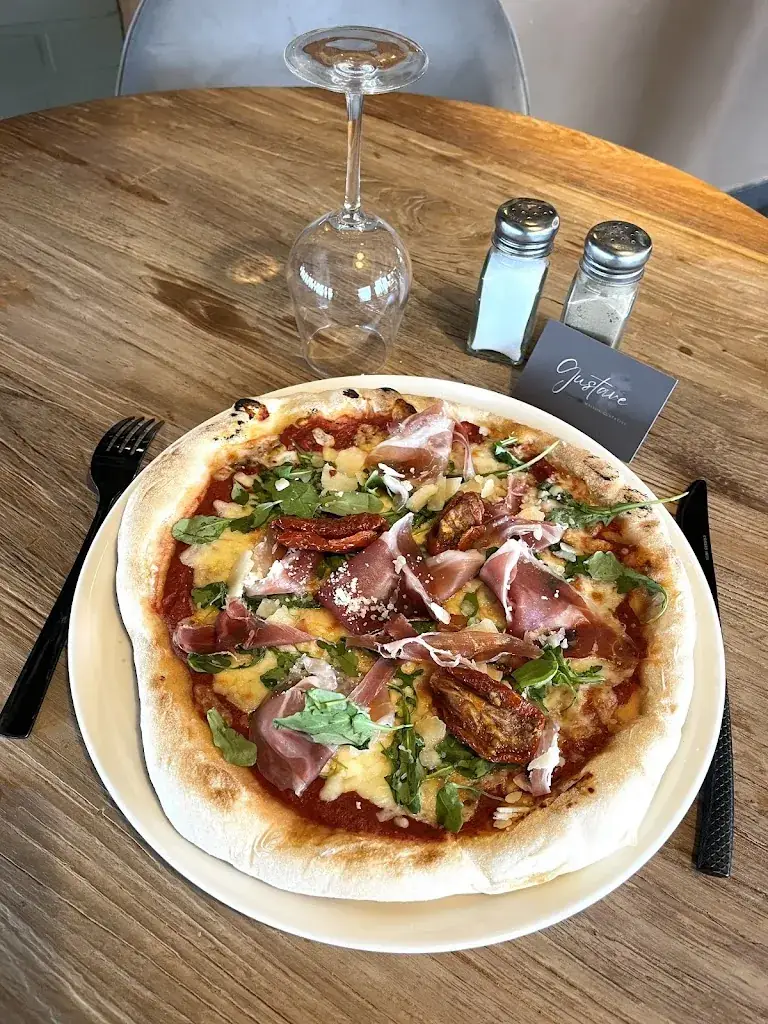 GUSTAVE_Grand-Quevilly_slider_image_3