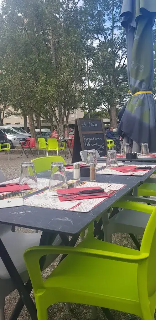 AGNES PICAT_Le Theatre Brasserie_Grand-Quevilly_review