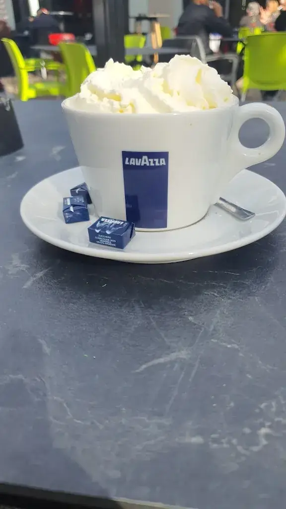 Le Theatre Brasserie_Grand-Quevilly_slider_image_3