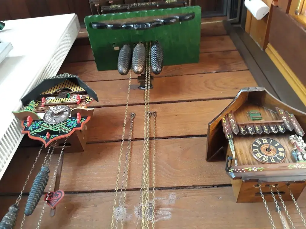 left dock_Le Chalet Du Coucou_Tresserve_review