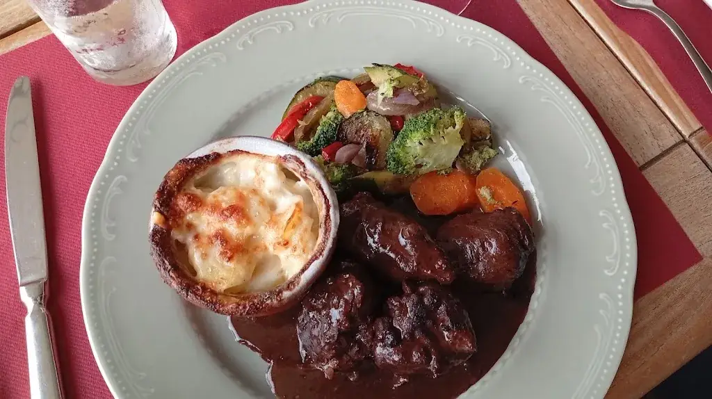 Le Chalet Du Coucou_Tresserve_slider_image_3