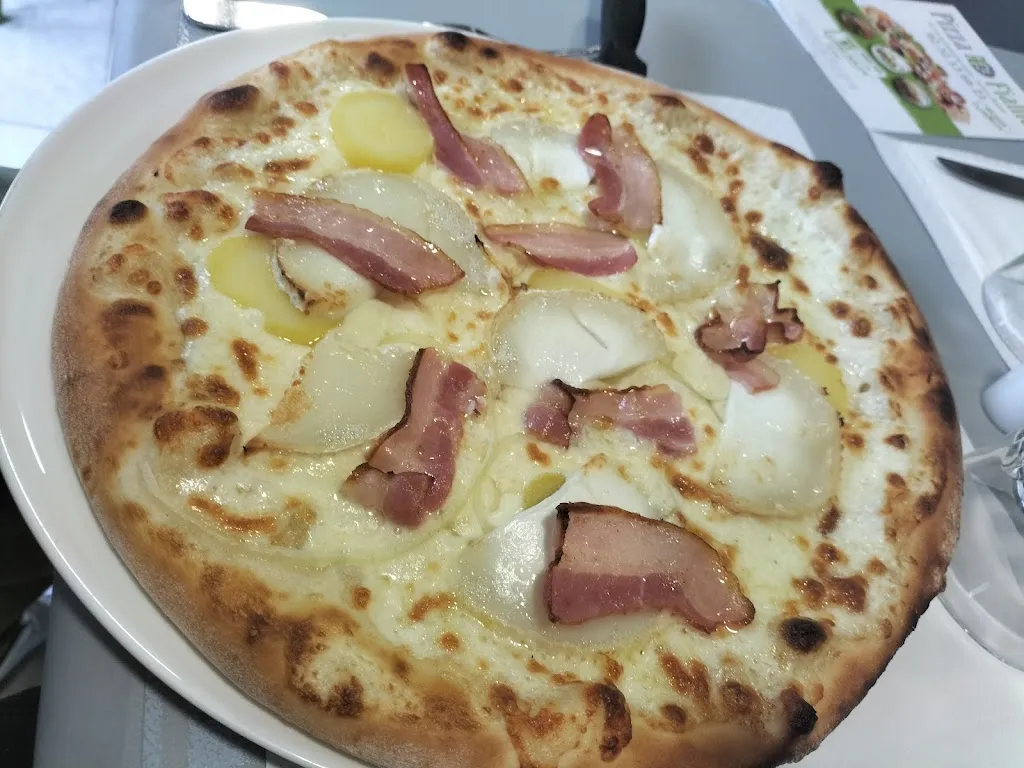 Pizza Fialho_Houlme_slider_image_3