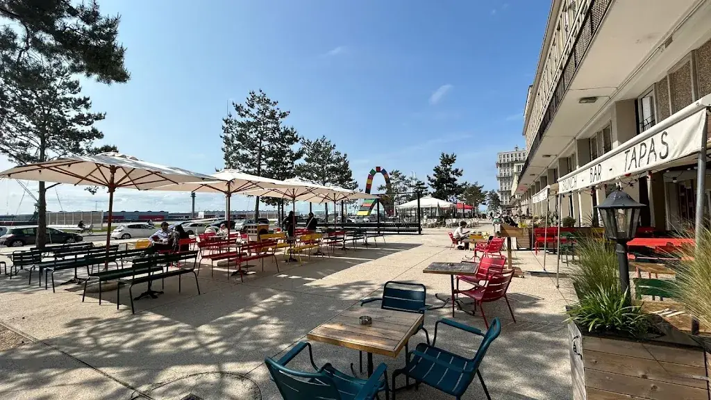 Le Grand Quai restaurant in Havre