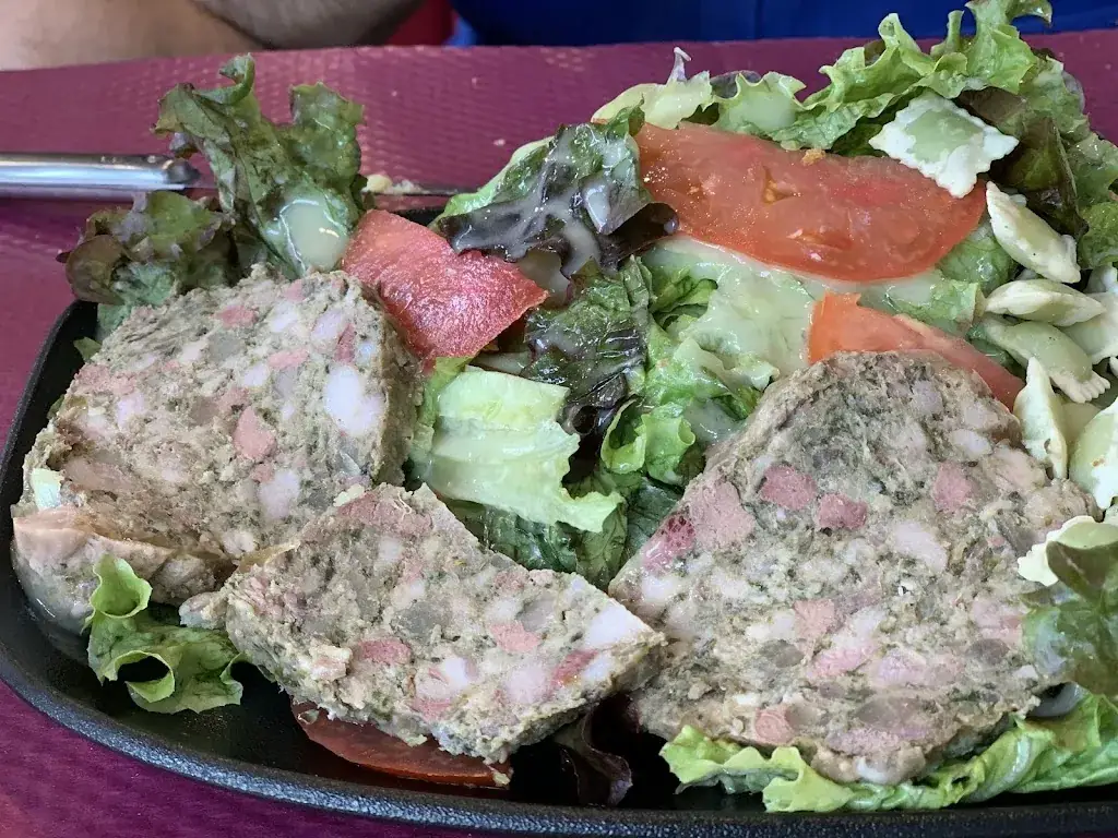 Mai Lê_L'idéal Resto du Palais_Hauterives_review