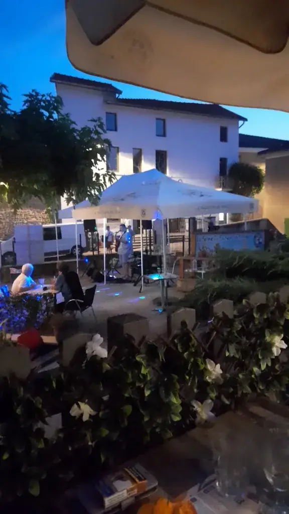 L'idéal Resto du Palais_Hauterives_slider_image_2