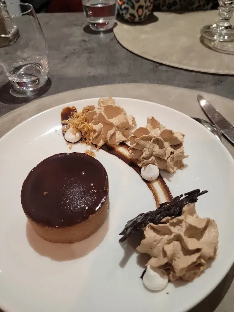 Bouchon Normand_Havre_slider_image_3