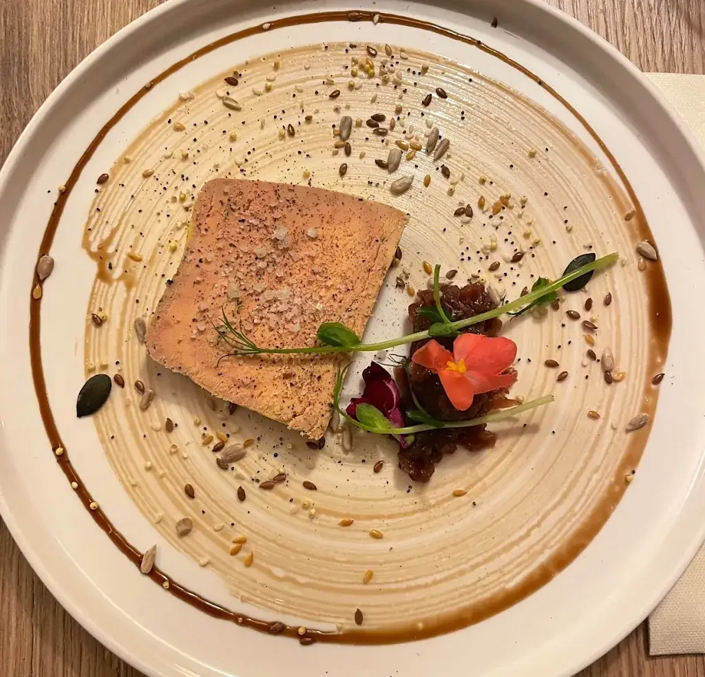 Josh Forteza_Le Trot_Trévières_recensione