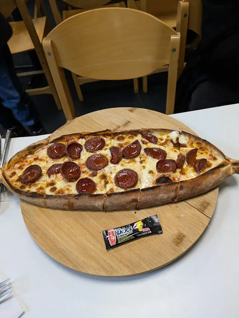 Zeugma Restaurant_Petit-Quevilly_slider_image_3