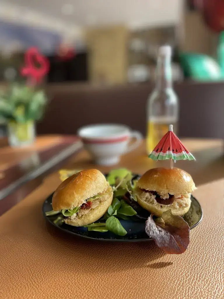 LOISON NELLY_Chez Alice et Fanny, au 60 ..._Mesnil-Esnard_review