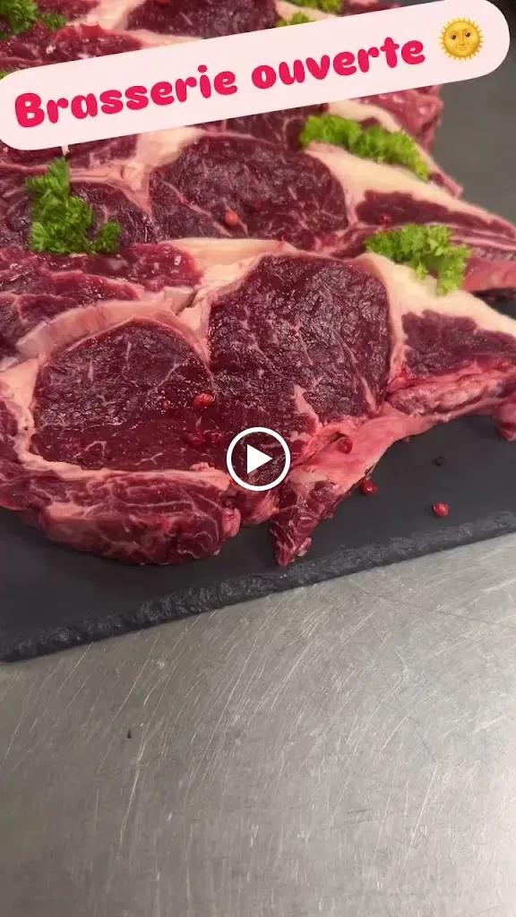 Le Neptune_Mesnil-Esnard_slider_image_2