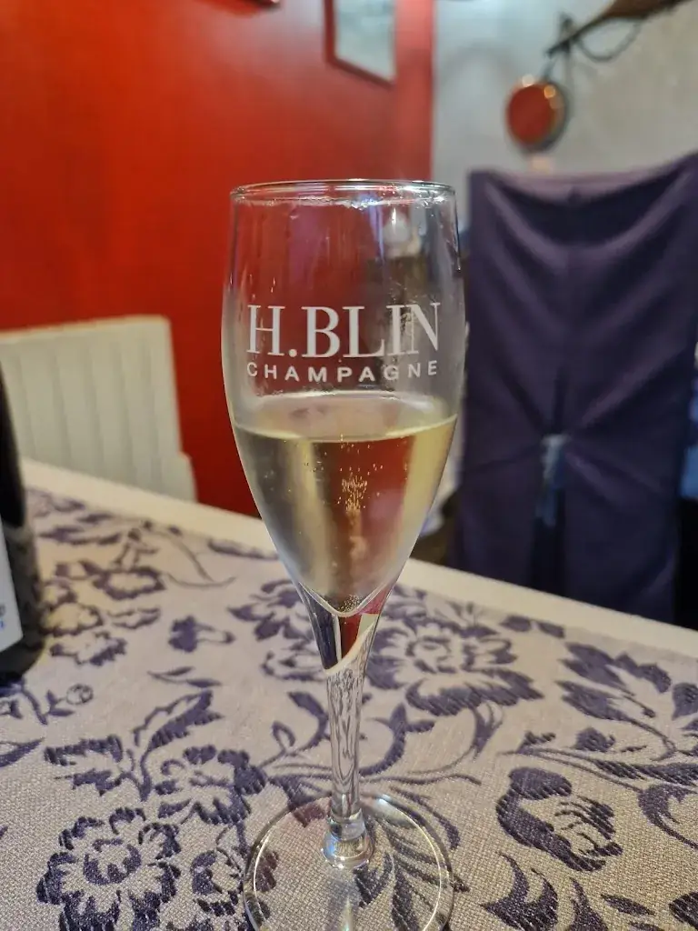 Julien Petit_Chez Martial_Bonsecours_review