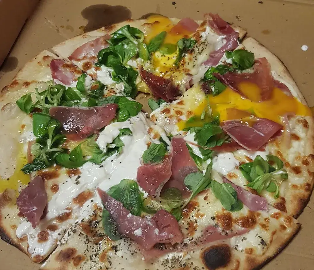 La Pâte à Thuit - Pizzeria_l'Oison_slider_image_2